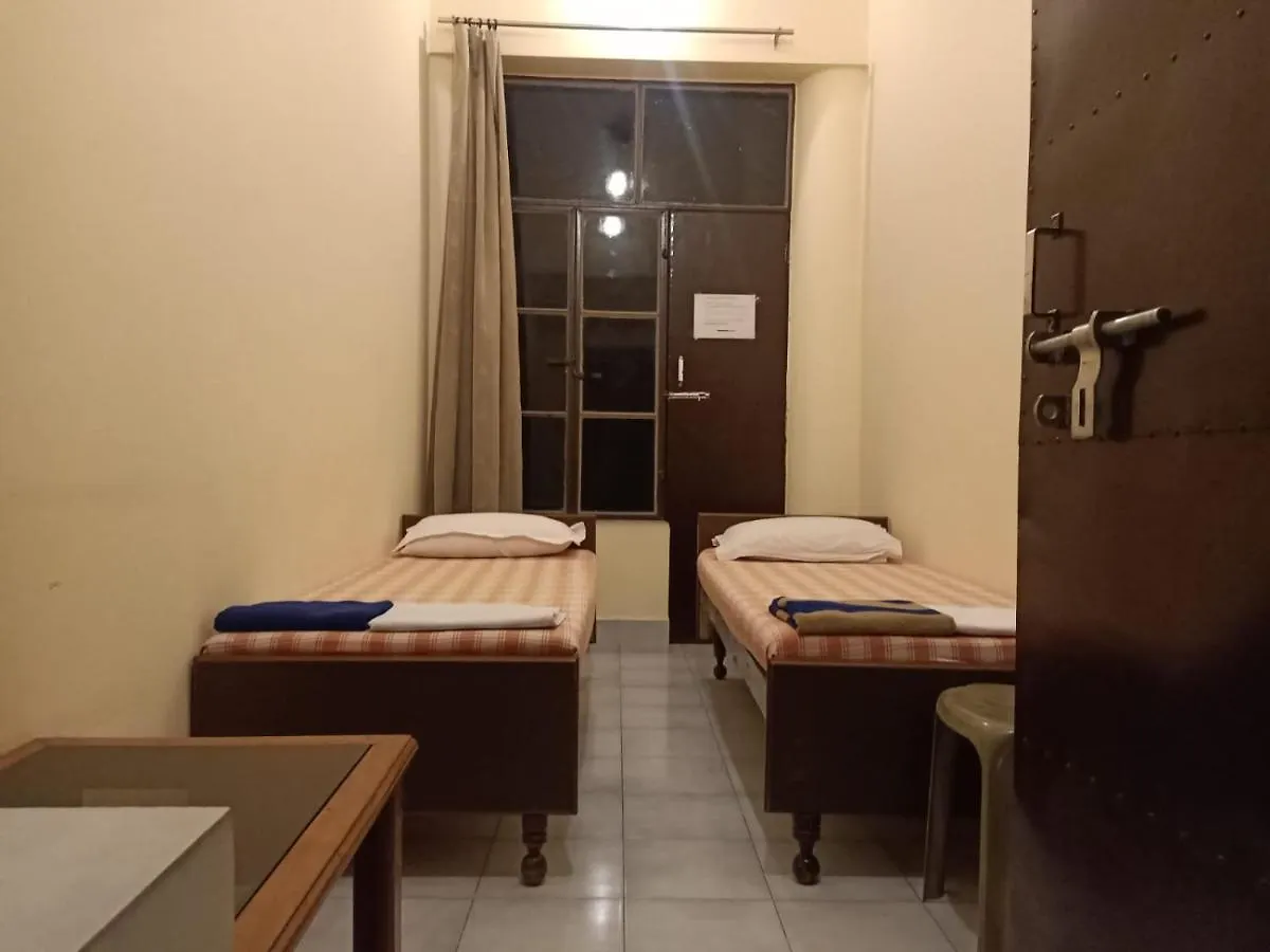瓦拉纳西 辛迪亚旅馆酒店 3*,  印度
