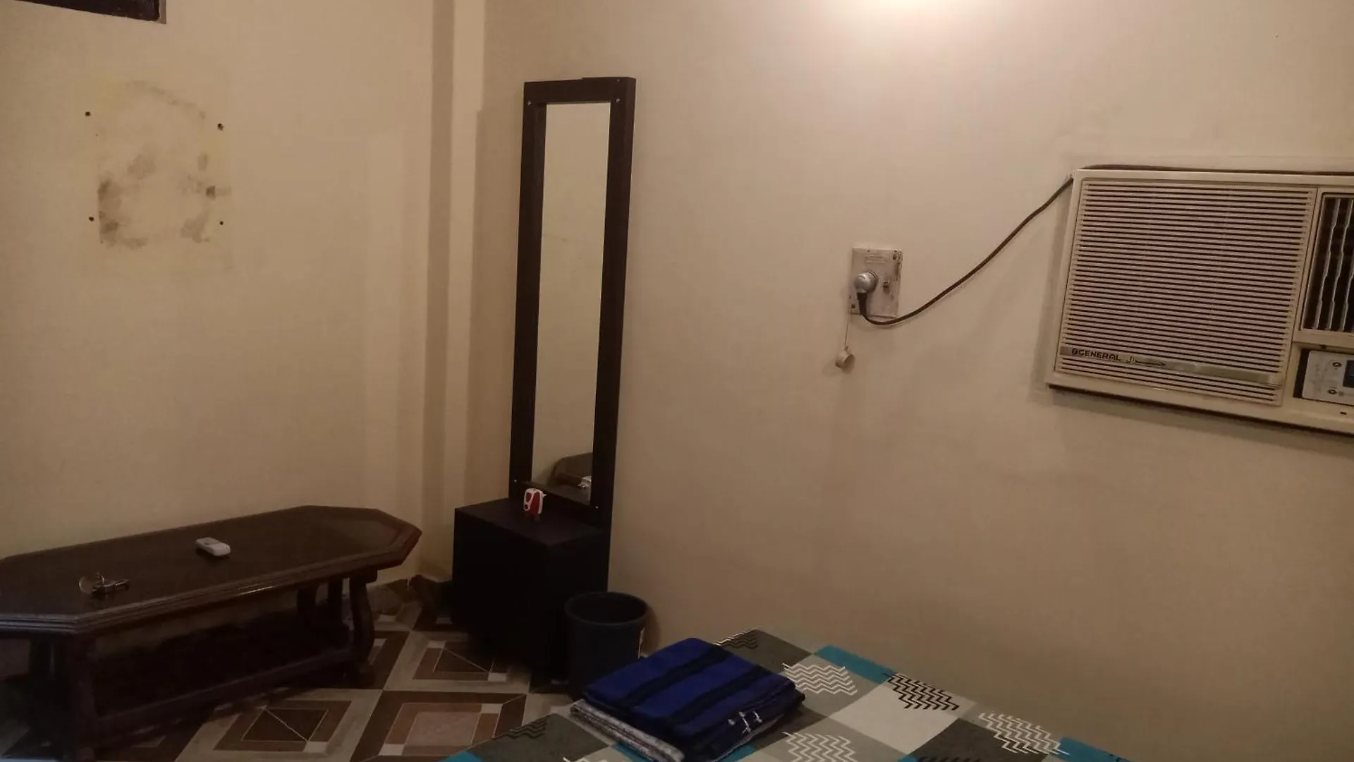 瓦拉纳西 辛迪亚旅馆酒店