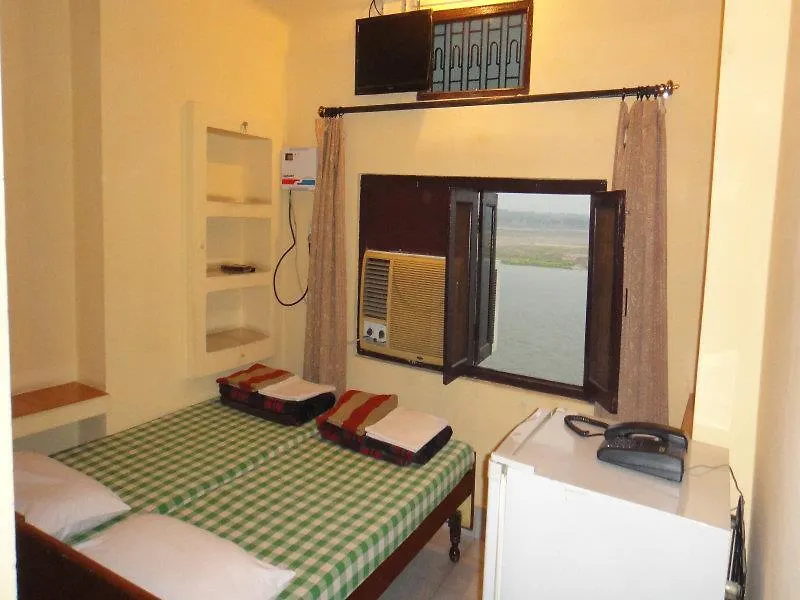 Scindhia Guest House Varanasi
