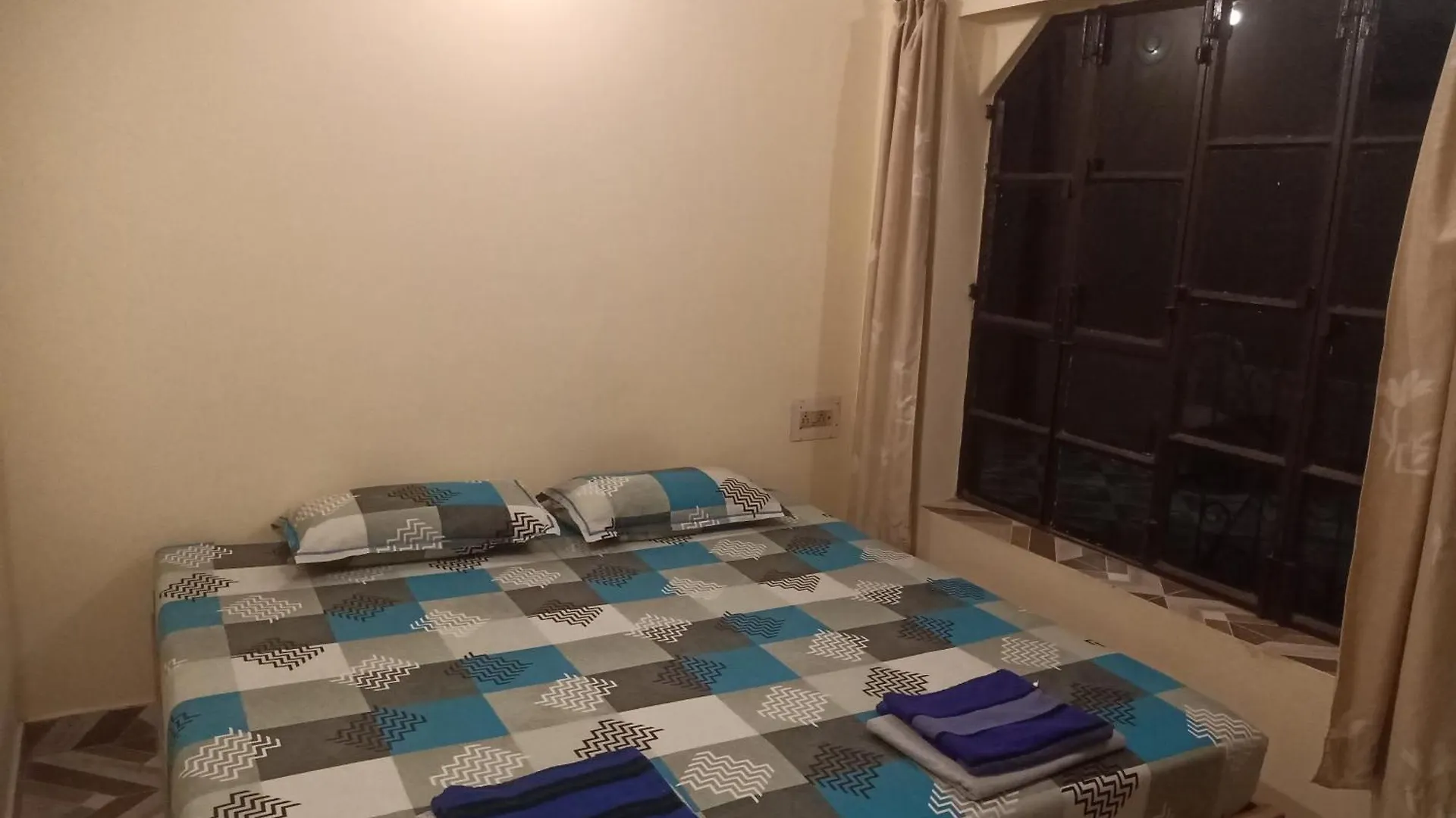 Scindhia Guest House Varanasi