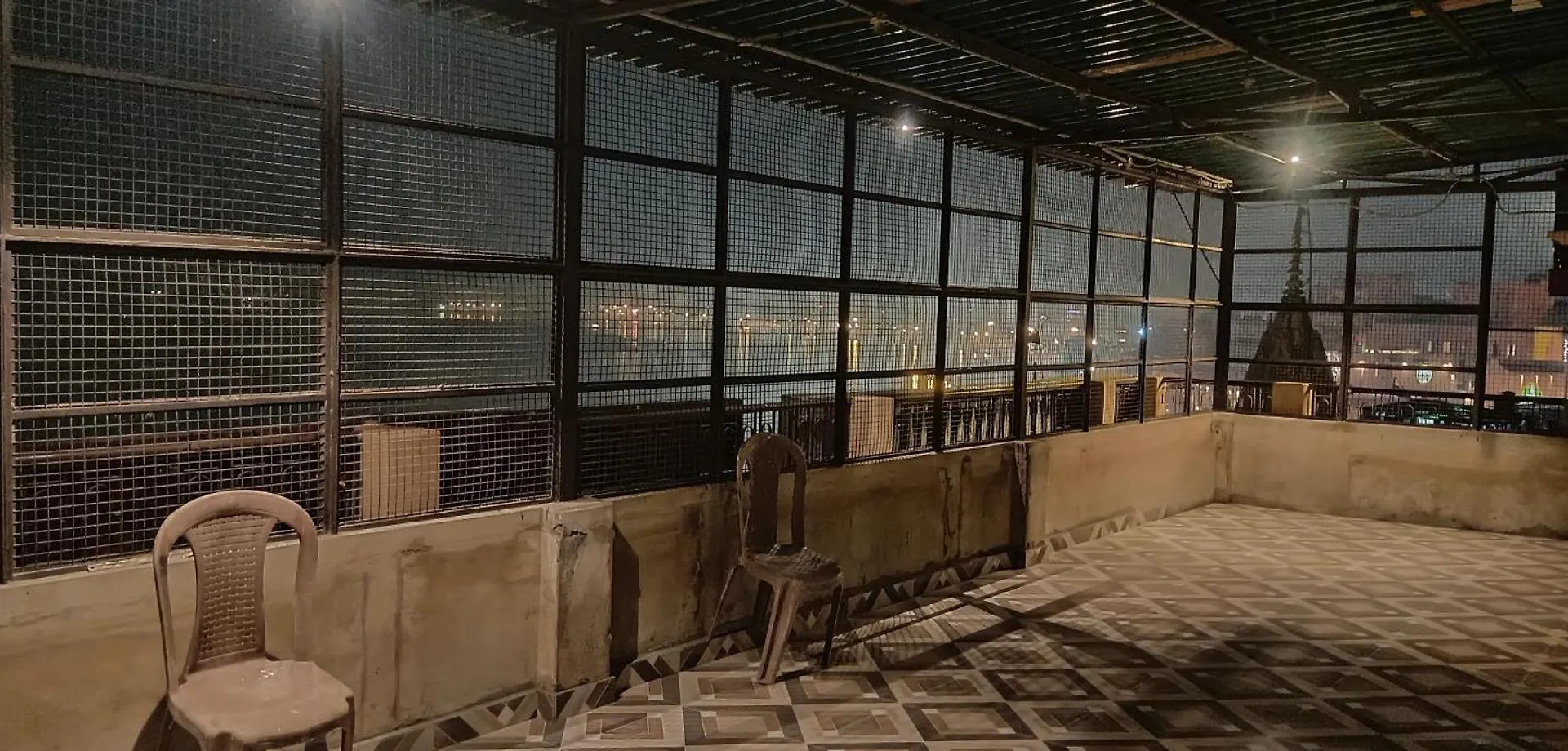 Scindhia Guest House Varanasi