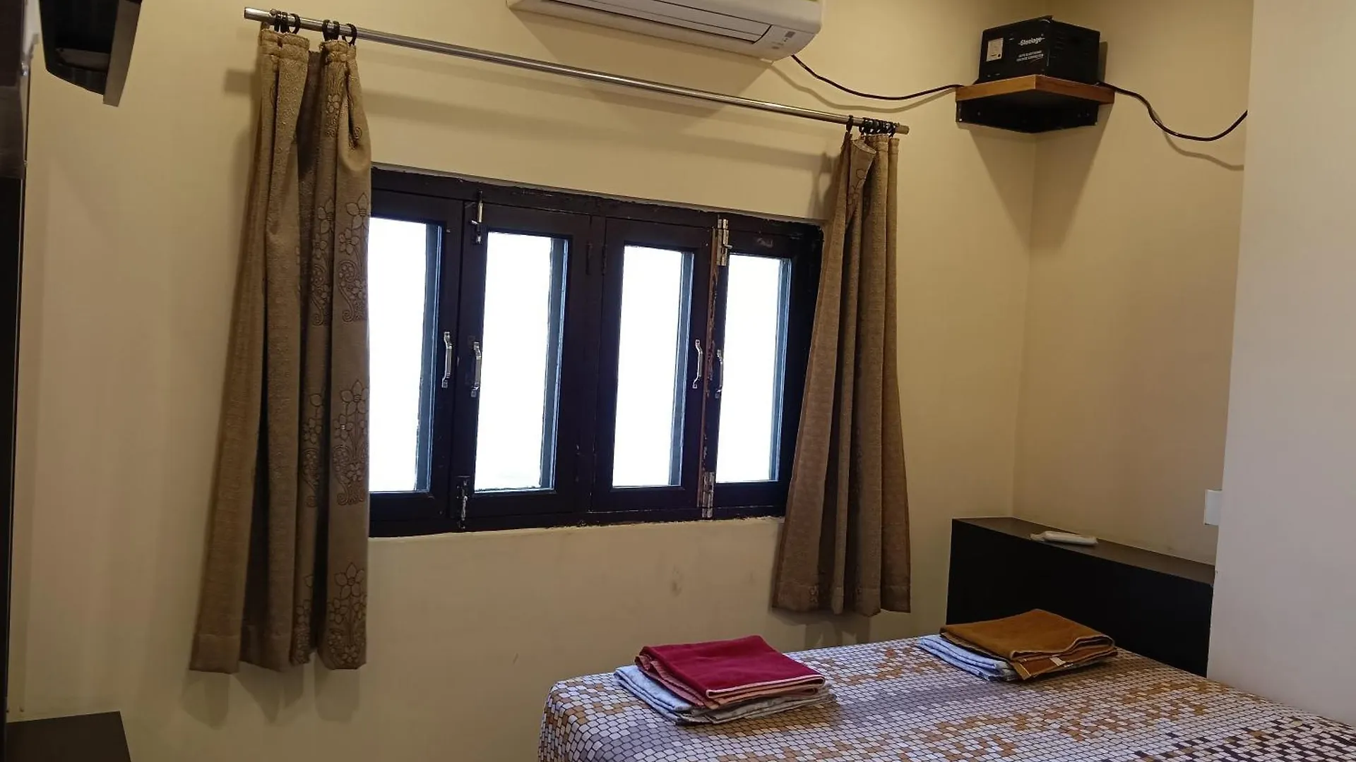 Scindhia Guest House Varanasi