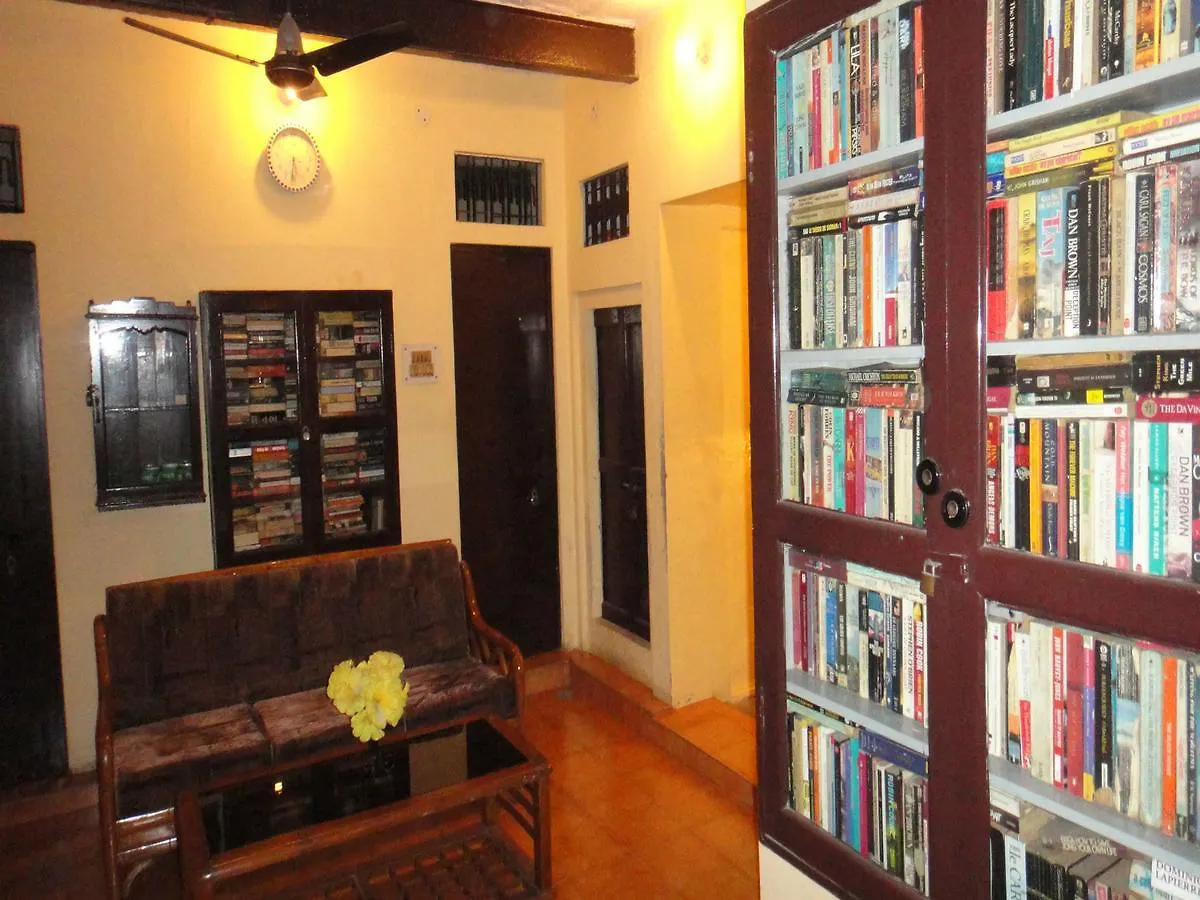 Scindhia Guest House Varanasi