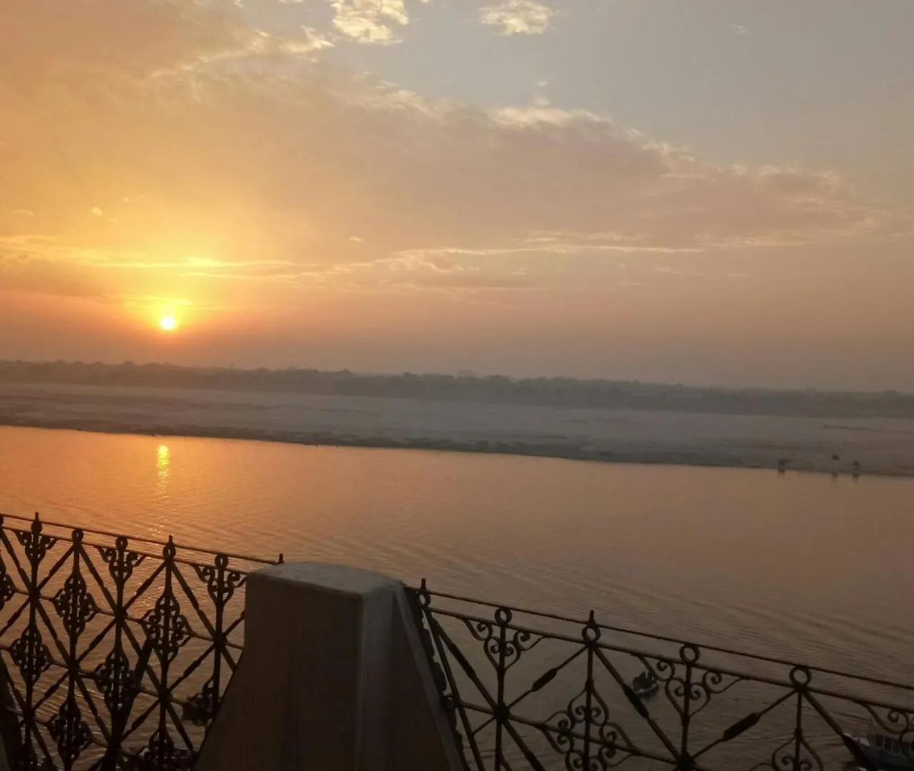 Scindhia Guest House Varanasi